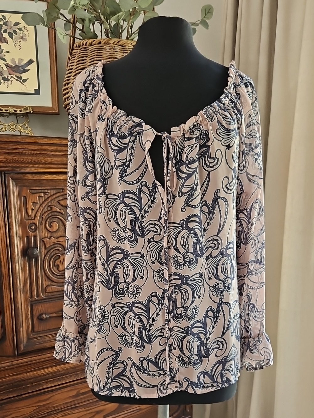 VICI Women's Boho Tie-Neck Printed Peasant Blouse - Blush Navy. Size L